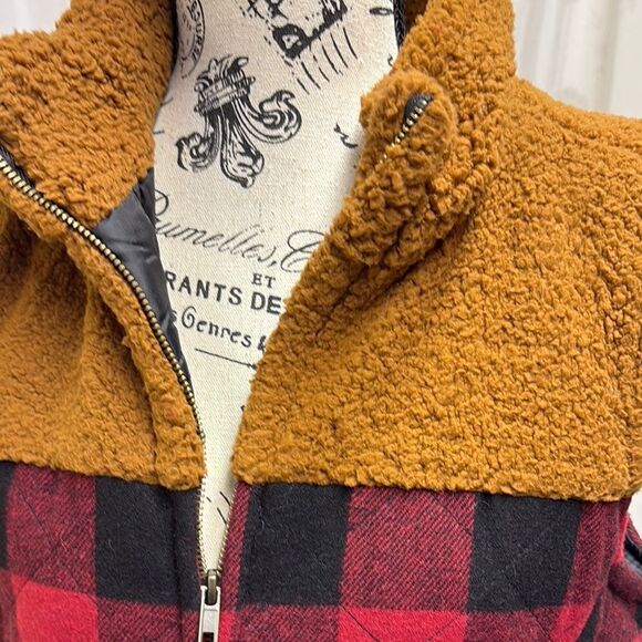 Red and Black Plaid Vest with Brown Collar - Picture 2 of 5